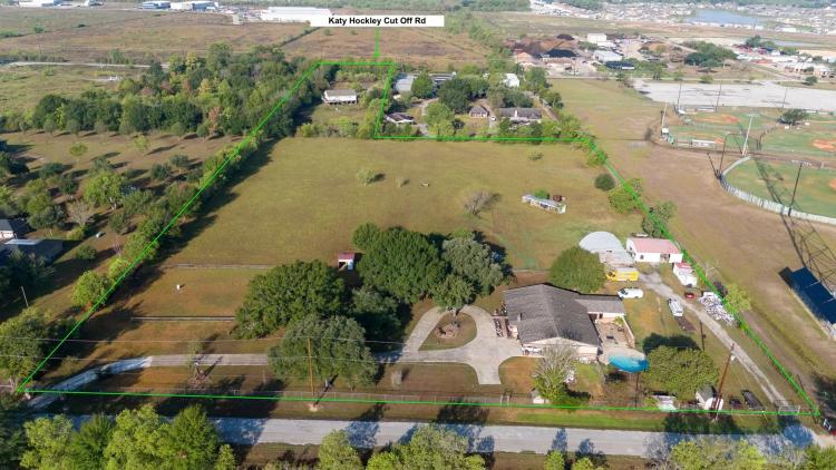 4340 Katy Hockley Cut Off Rd. Katy, Texas 77493