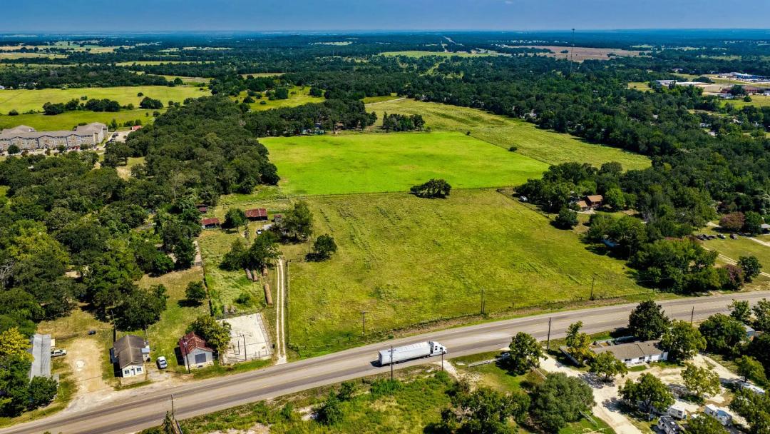 30.83 Acres W/ Hwy 79 Frontage