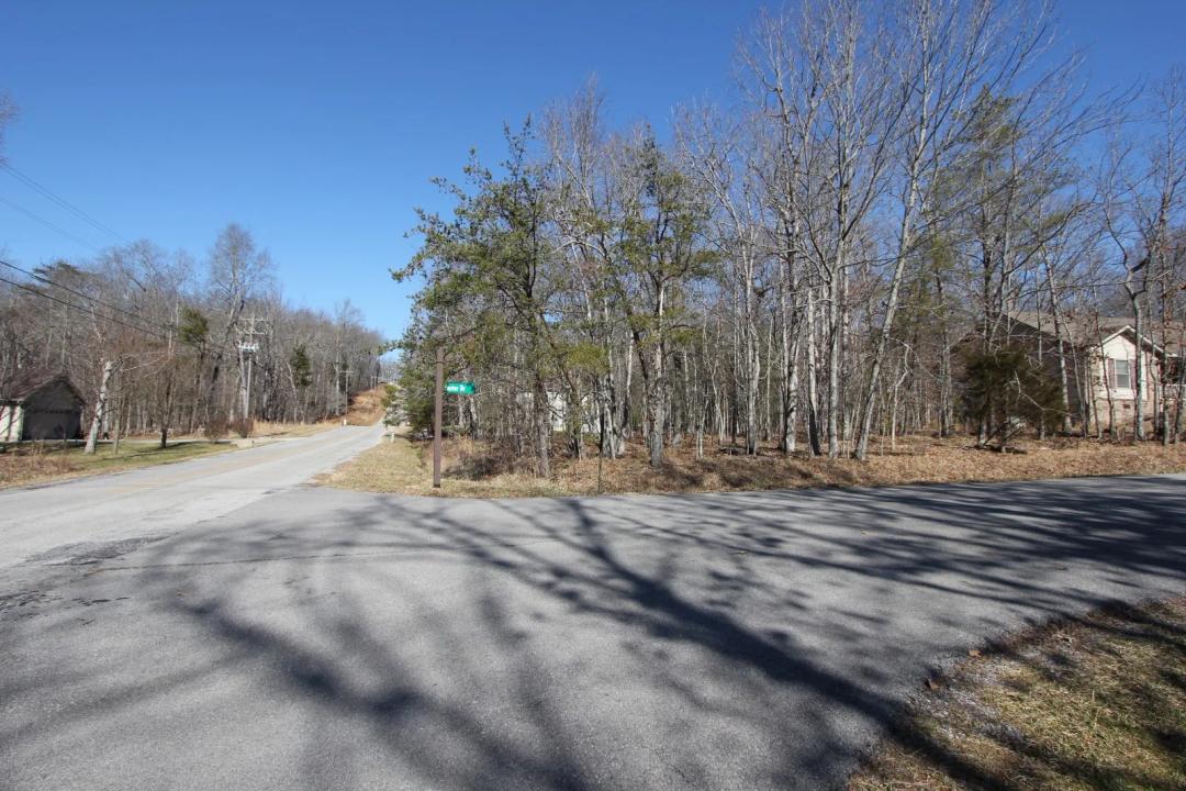 0.30 Acres at 162 Exeter Dr
