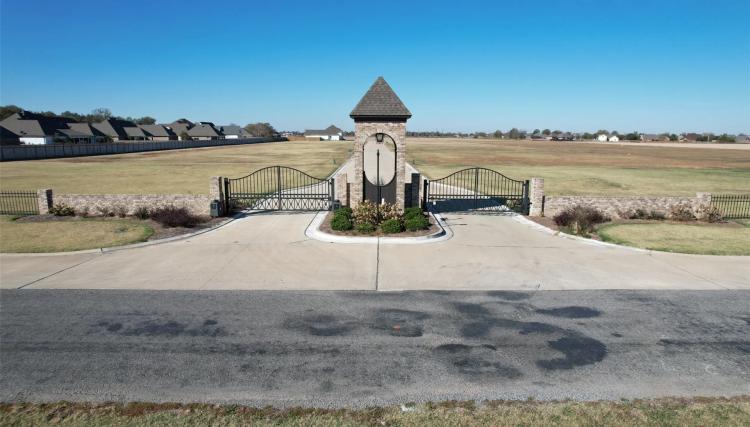Lot 13 in Bolivar County in Chatmoss Subdivision in Cleveland, MS