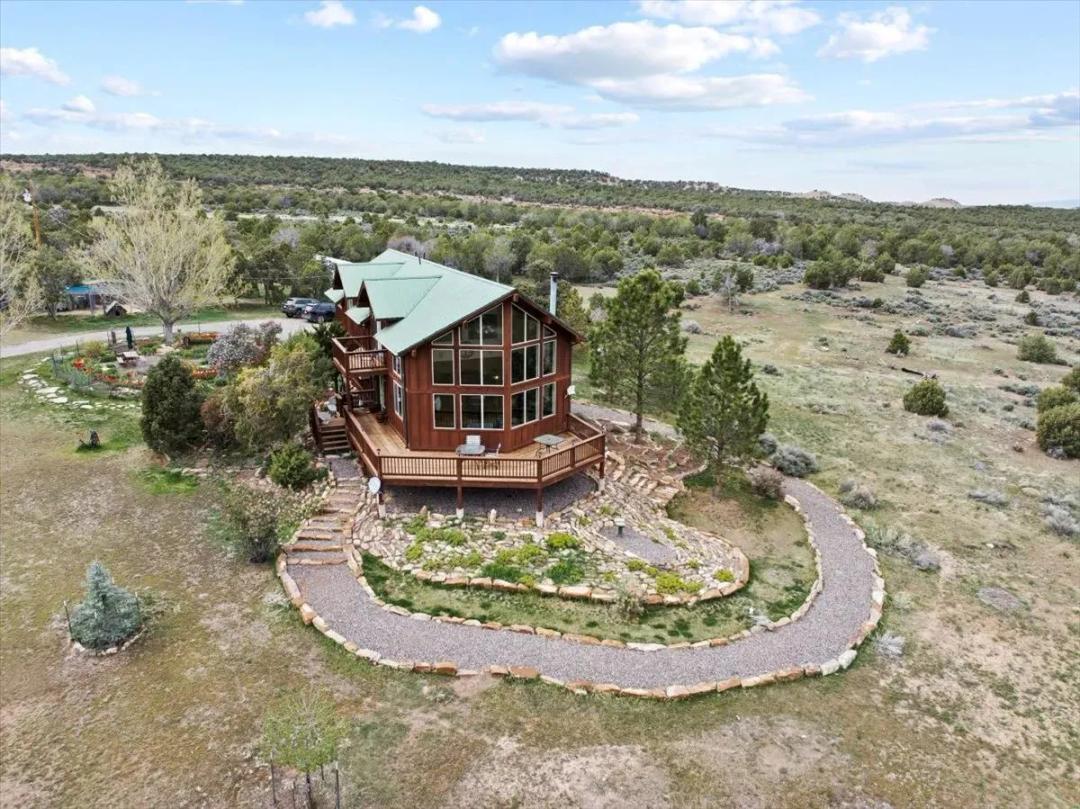 80-Acre Hobby Farm in Montrose, Colorado for Sale