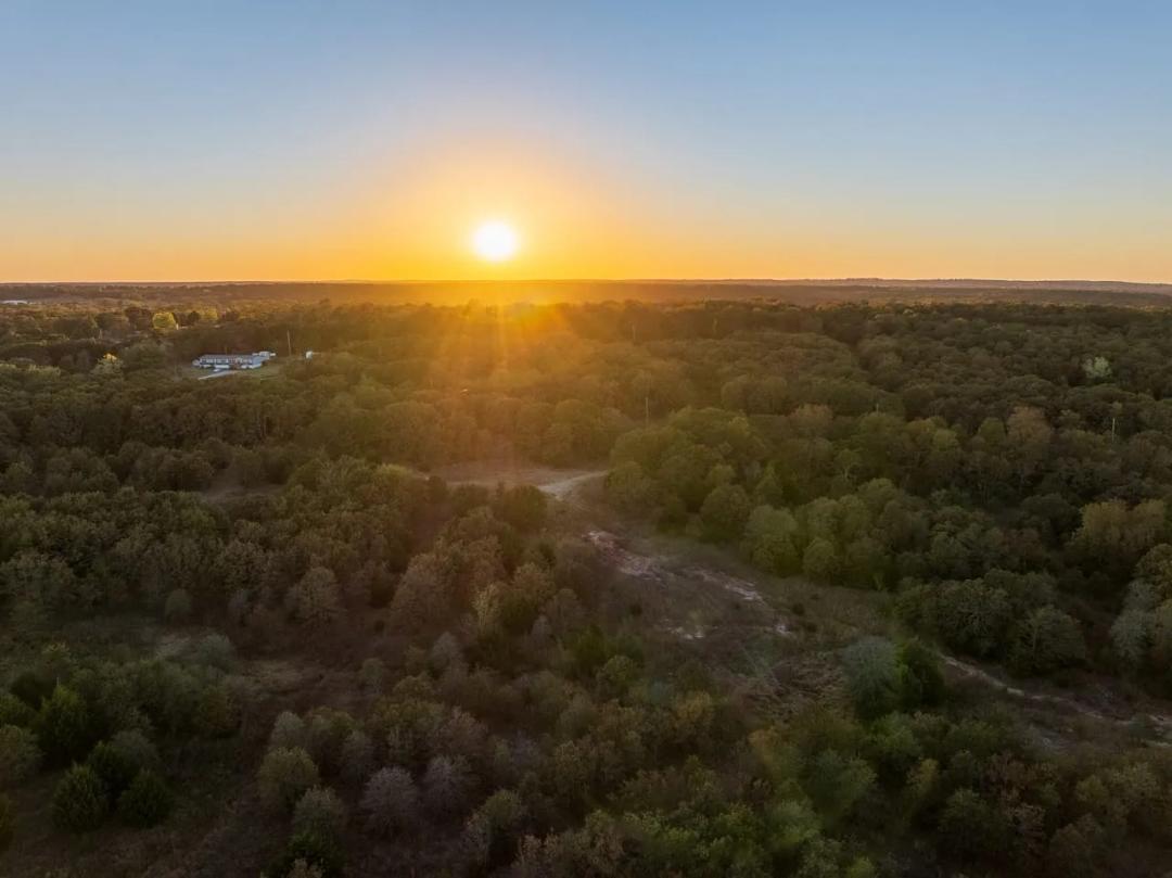 1 S 401 West Ave, Bristow, OK 74010