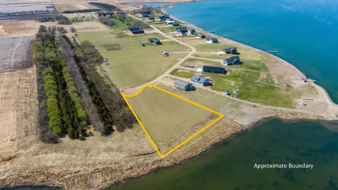 1.28-Acre Lake Lot For Sale Near Lake Thompson With Water Access