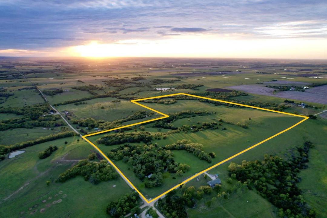 Auction: Tract 1 - Young Family Trust - 120 +/- Acres - Lyon Cou