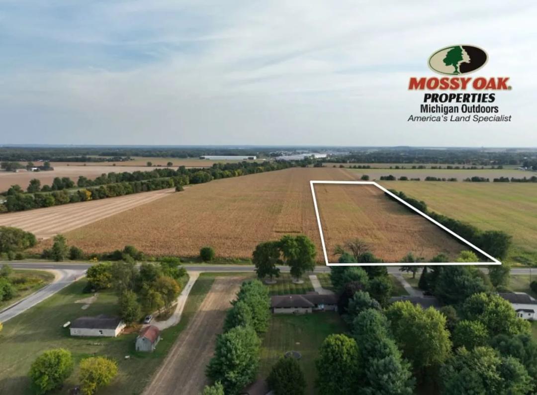 10 Acre Potential Build - Michigan State Line