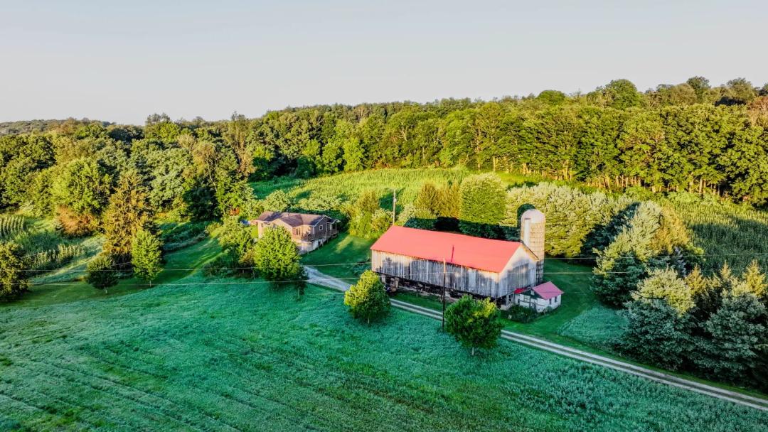 Country Living At Its Finest In The Laurel Highlands