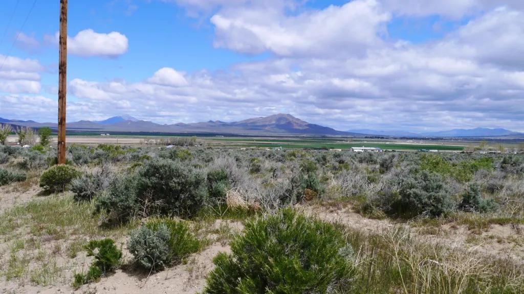 Huge Views  * Power * Views views views * Corner Lot