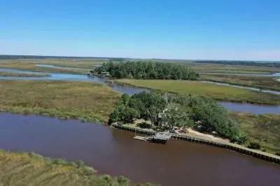 Little Eagle Island