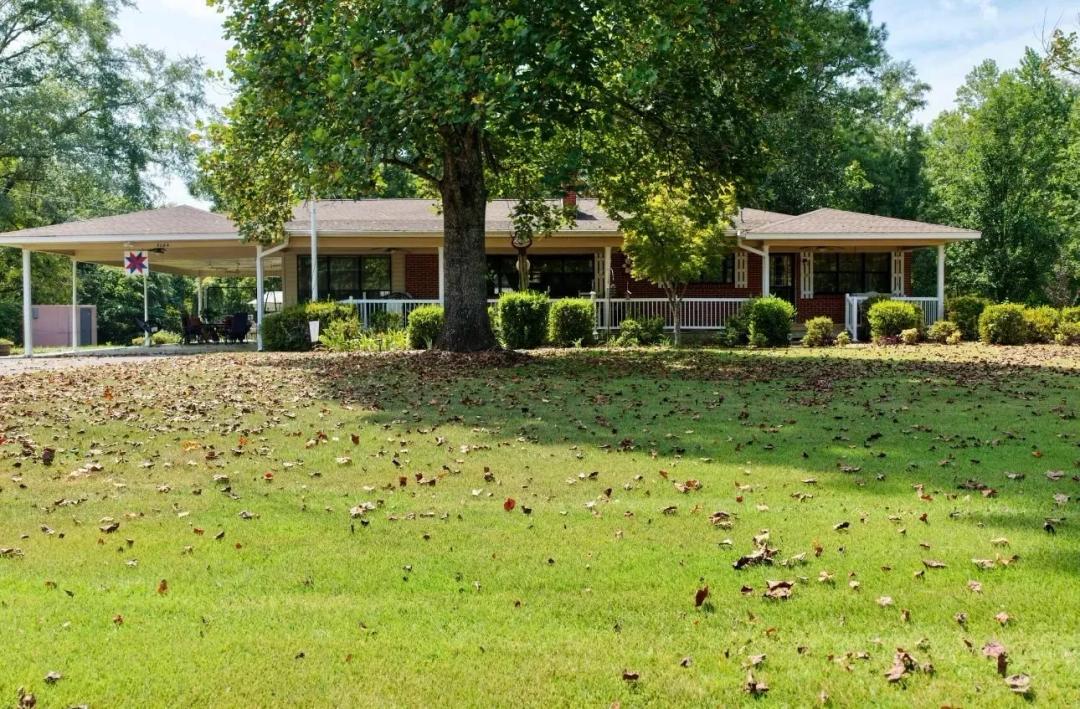 37 Acres with a Home in Lowndes County, MS 