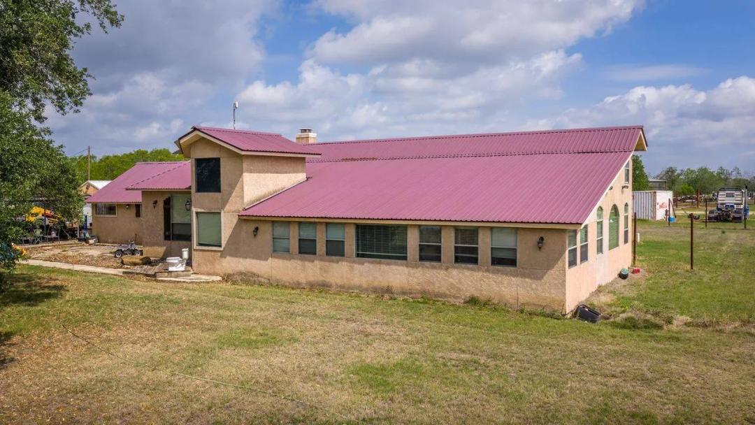 57 acres, remodeled home, pens, water