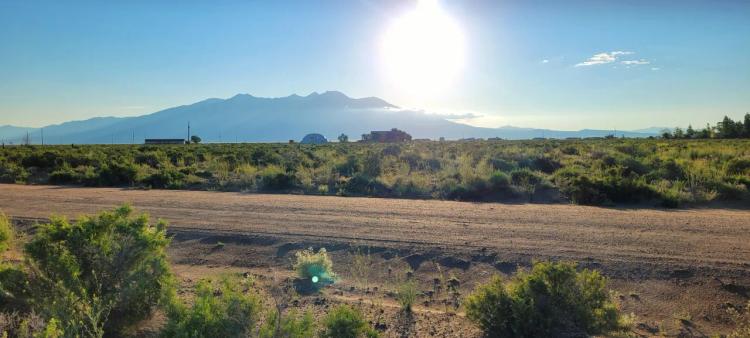 Southern Colorado San Luis Valley - 9 miles East of Alamosa - Deer Valley Meadows