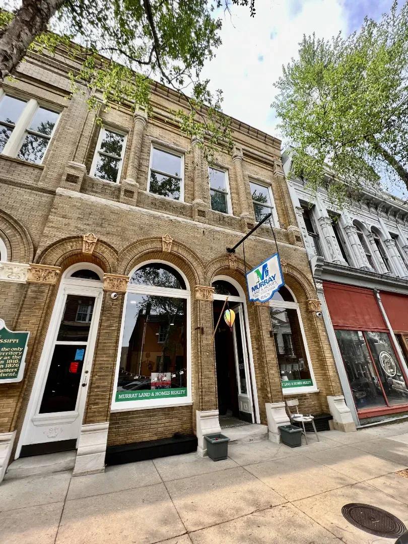 326-328 MAIN STREET, NATCHEZ, MS 39120