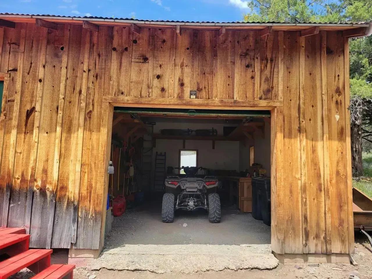 90668392-28