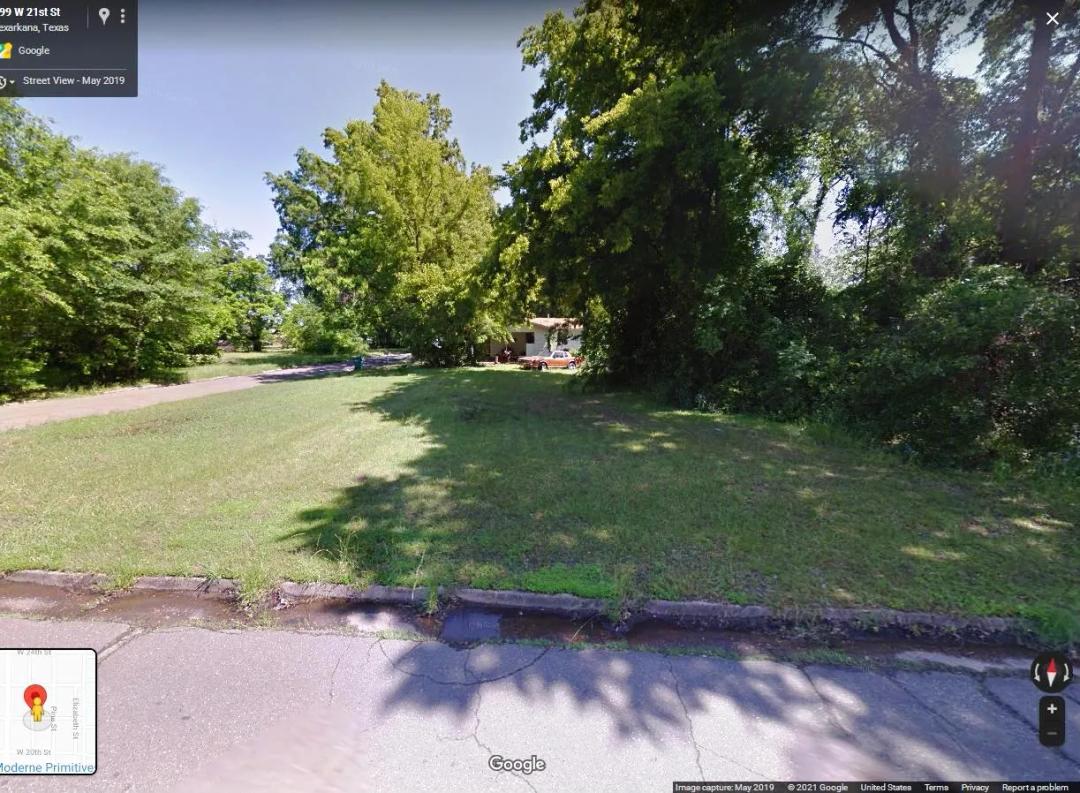 Residential Texarkana Texas town lot 2102 Main street