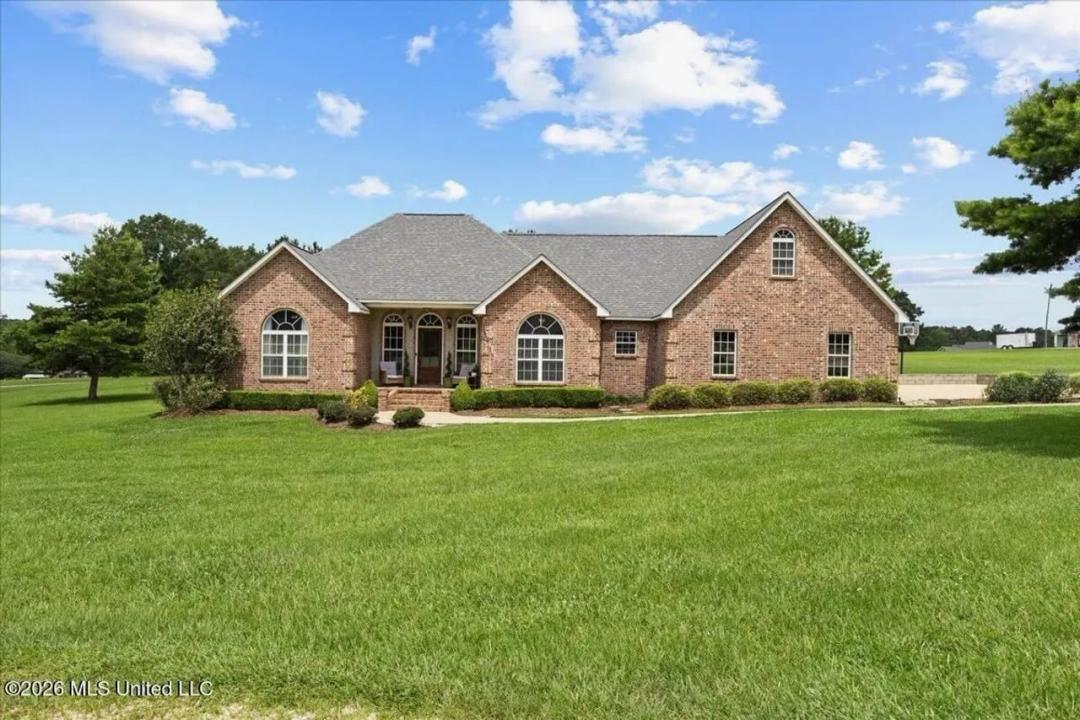 4 Bedroom Home in Summit MS North Pike Schools