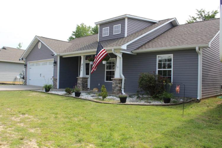 3-Bed, 2-Bath Craftsman-Style Home in Poplar Bluff, MO