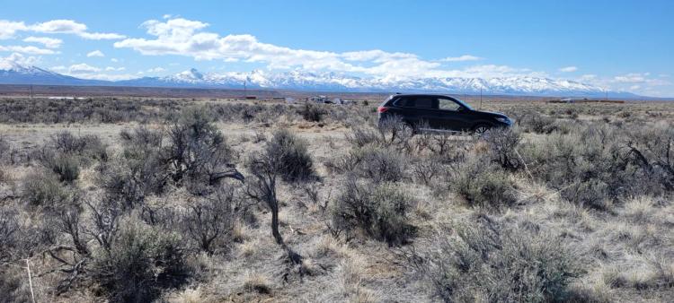 Humboldt Acres Corner Lot Easy Access to IH 80 - Power - Camp RV Build