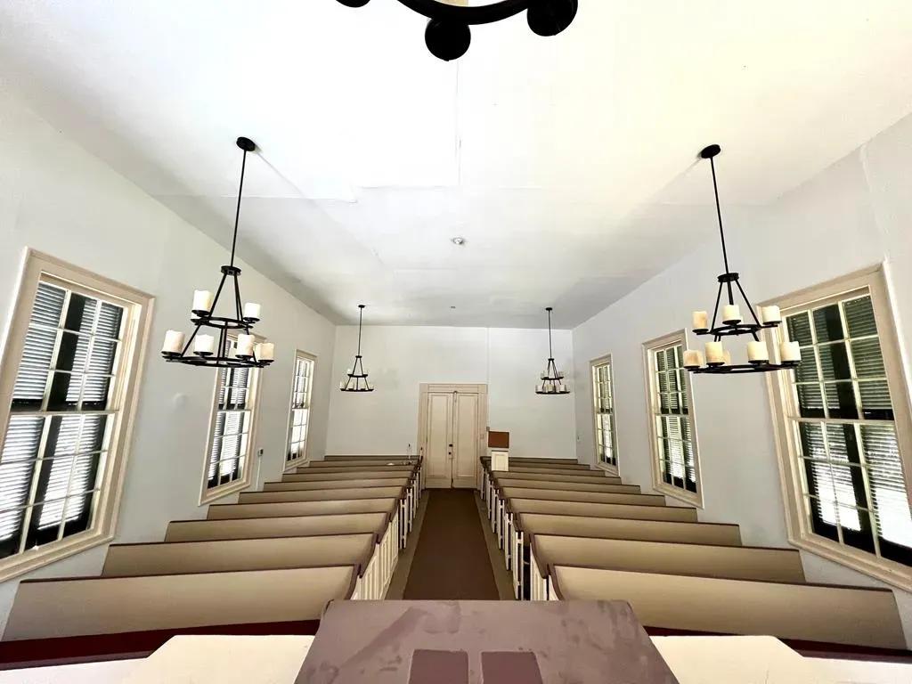 85 Carmel Church Pic 18