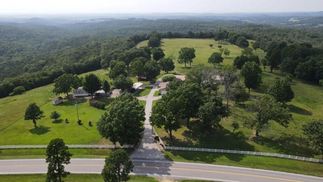 838 Acre Spectacular Ozark County Paradise with a Home!