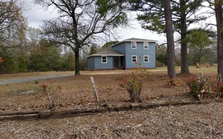 Home and 7.6  acres Faulkner County
