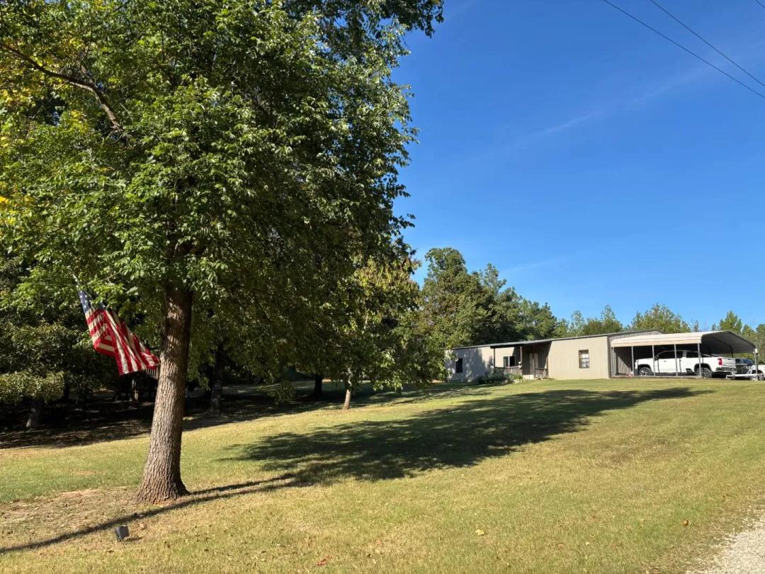 A Home on 3.1 Acres in Lafayette County, MS