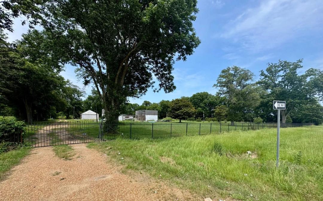 15.34 Acres in Sunflower County at 197 HWY 8 in Cleveland, MS