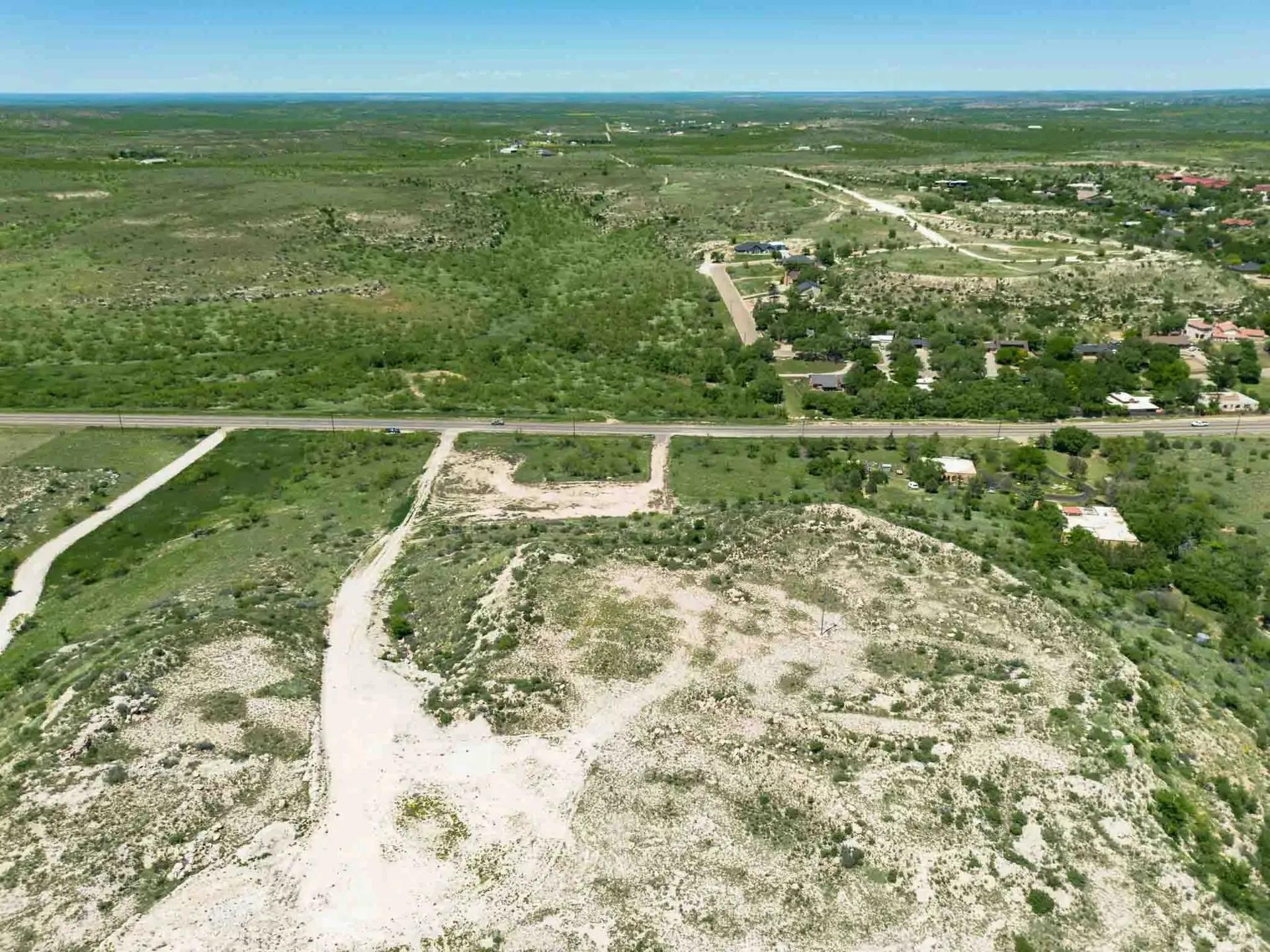 93496257-28