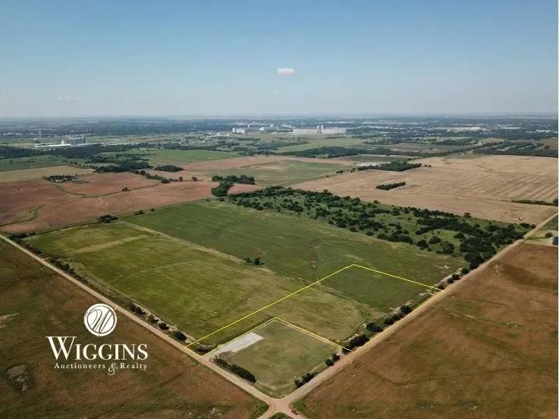 Country Living Close to Town – 10± Acres Near Enid | Garfield County, Oklahoma