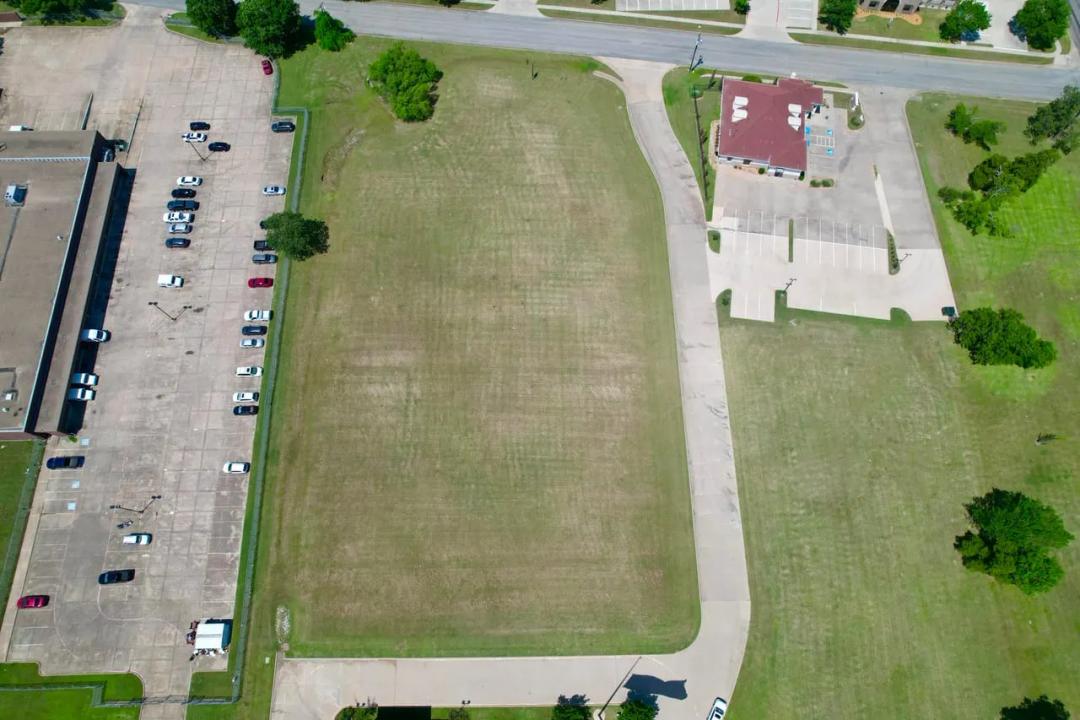 000 N Masters Street, Sherman, Texas 75090