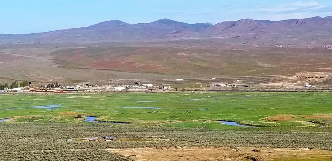 Huge  parcel * Backs to mountains * Borders BLM * end of road * Incredible views