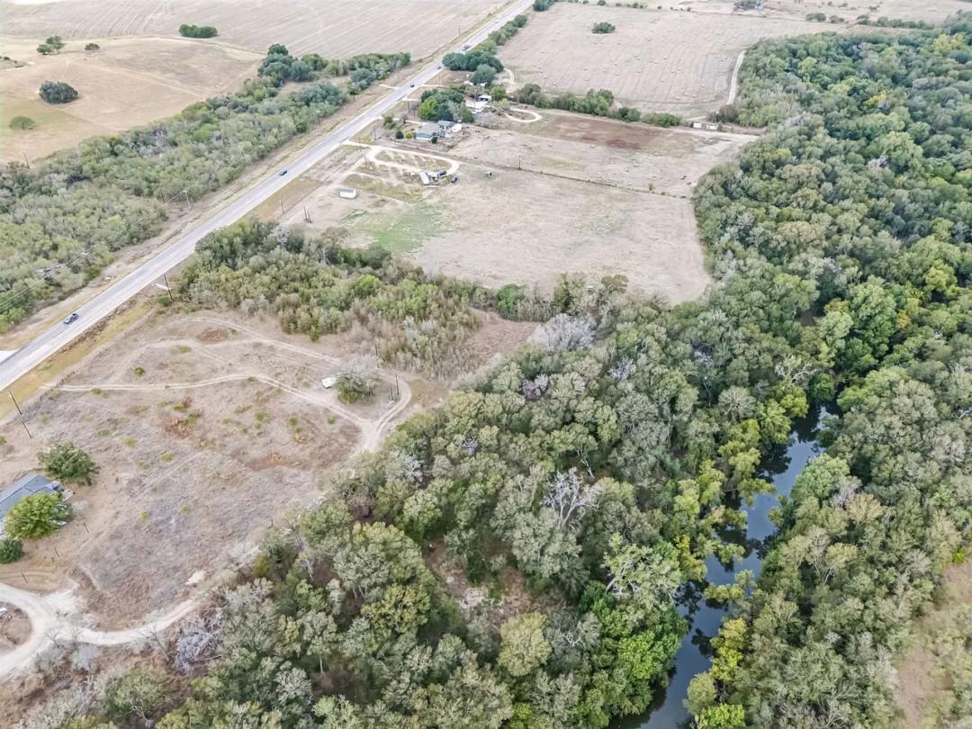  4476 US Hwy 87 W