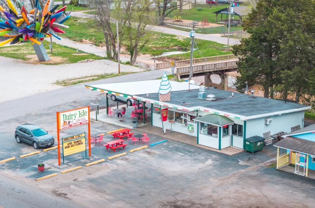 Crawford County Missouri Commercial Property for Sale | Dairy Isle Grill