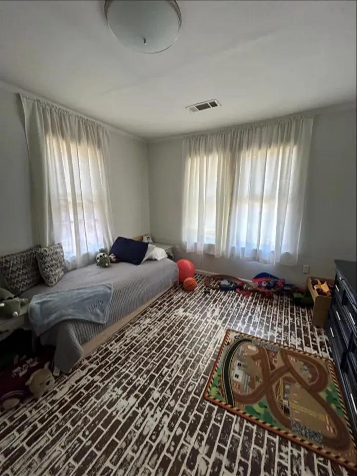 94137681-10