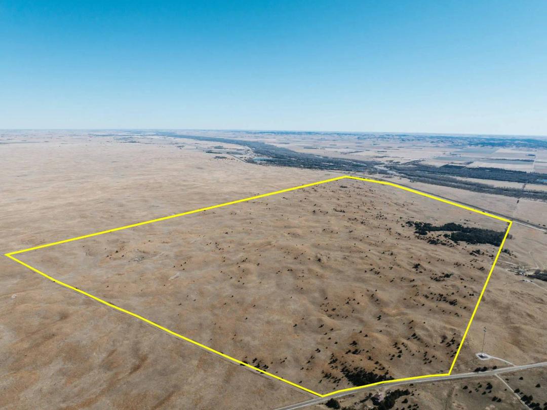 McCullough Ranch - Highway 30 Premium Sandhills Grass