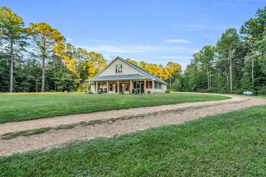  2 Acres with a Home in Winston County, MS