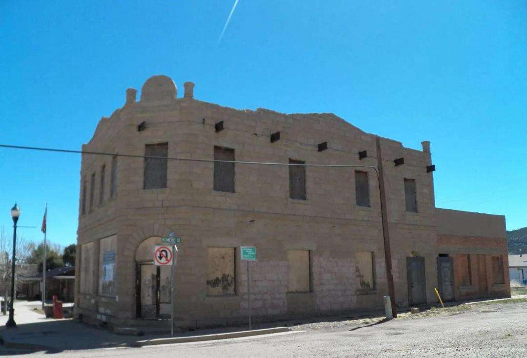 Aguilar Bank 102 E Main St, Aguilar, CO 81020