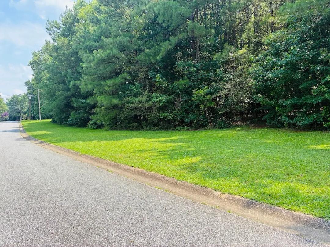 2.55 Acres at 0 Mapledale Trail / 52