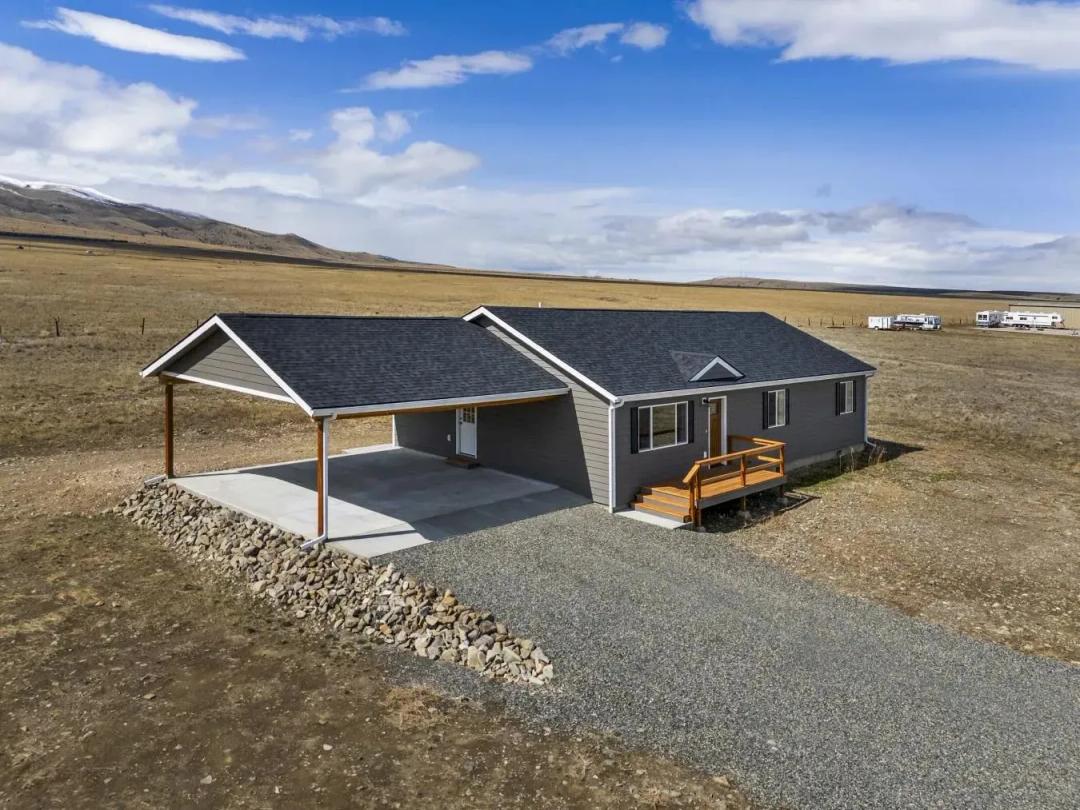 331 Homestead Lane