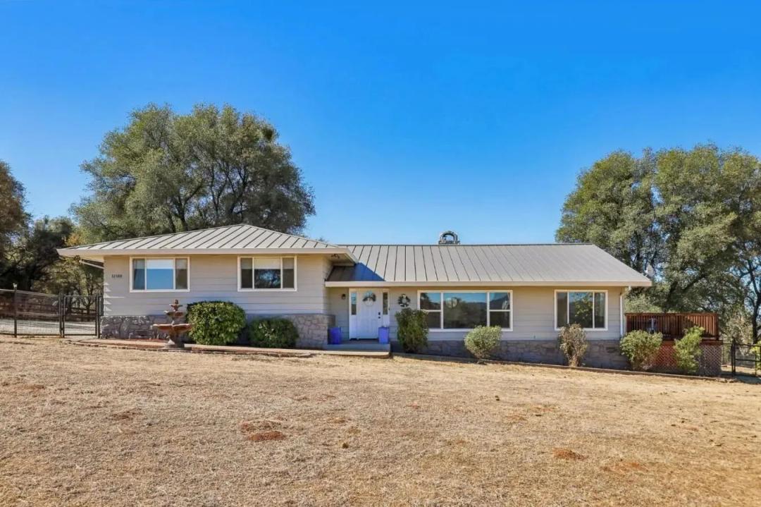12188 Silver Springs Place