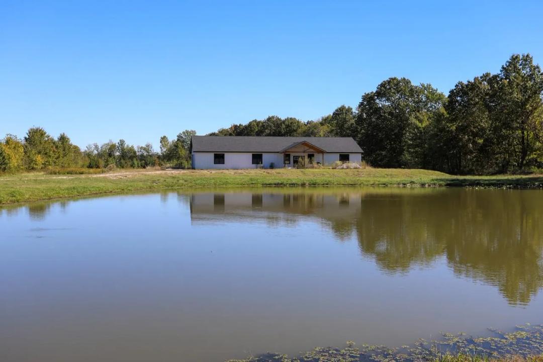 New Construction on a Secluded 6+/- Acres in Butler Co., MO