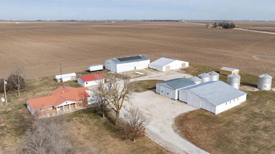 7067 Oak Avenue, Raymond, IL