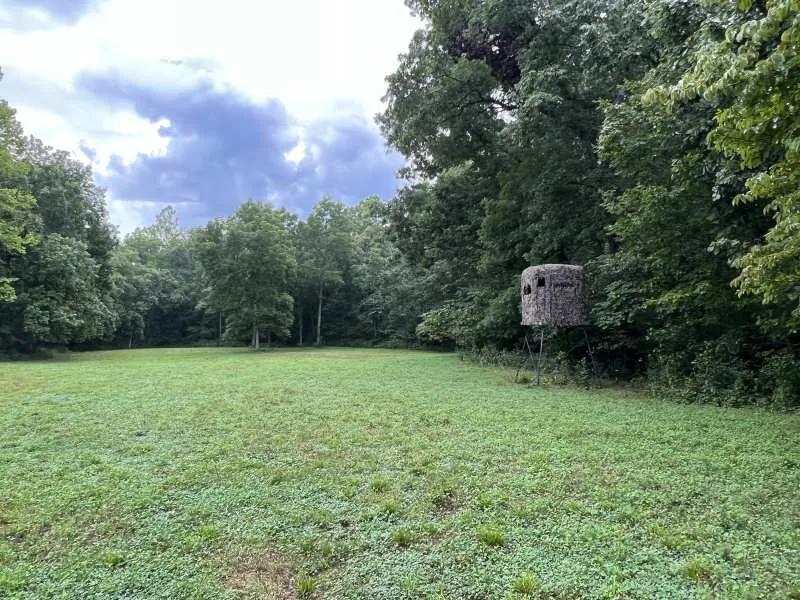 62 Bliss Acres Stover, Mo with Extras