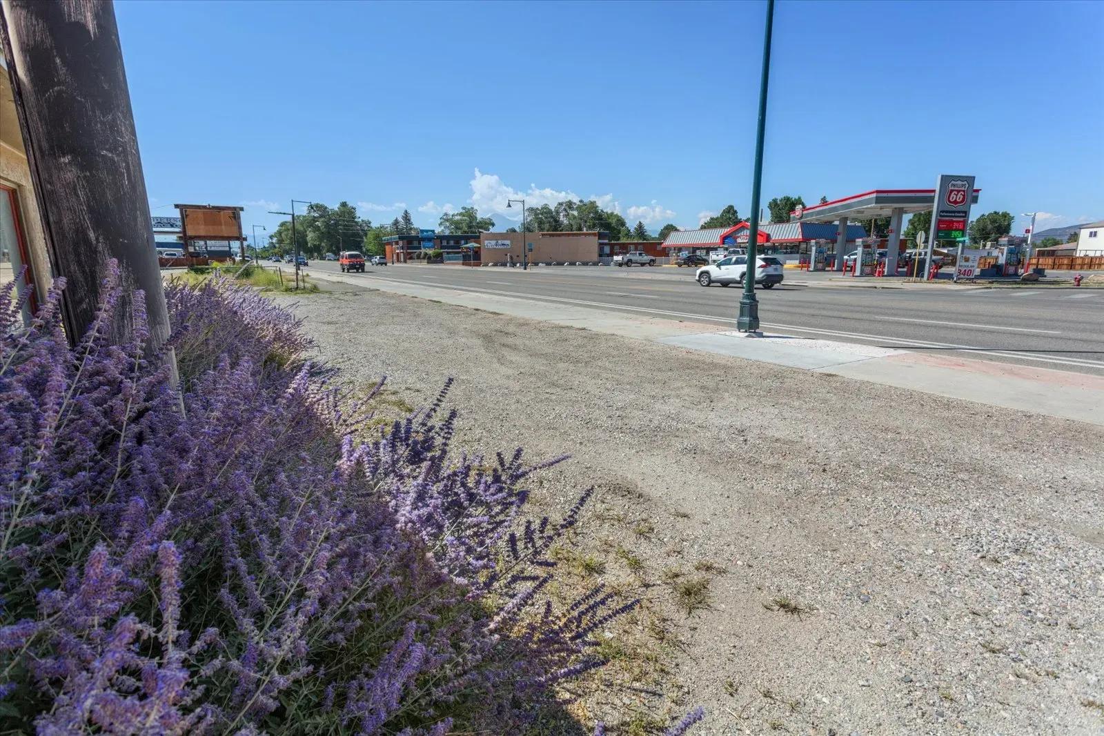 06-249-W-Rainbow-Blvd-6