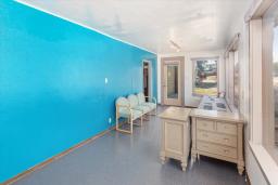 20-249-W-Rainbow-Blvd-20