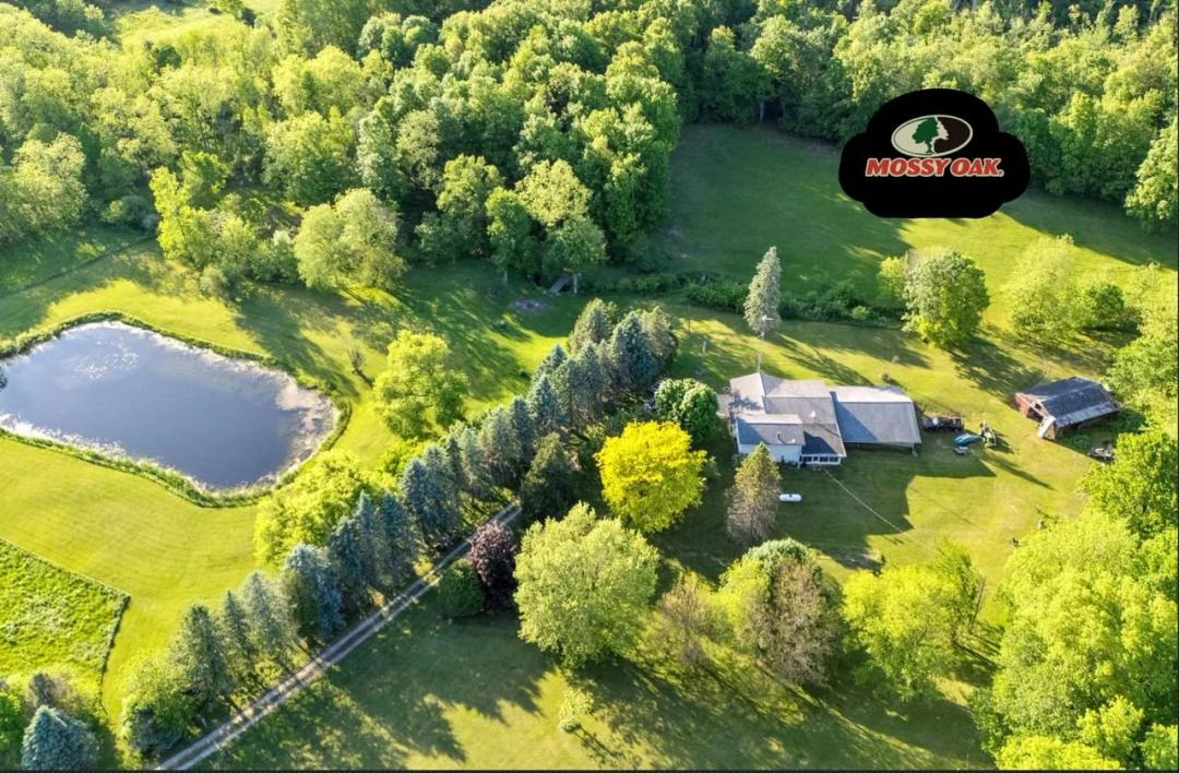 20 Acre Hunting Property with House Lenawee County