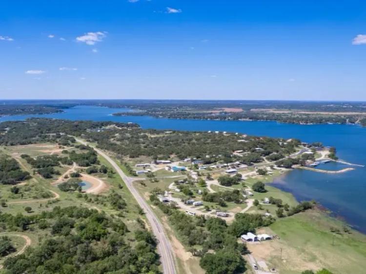 0.17 Acre Lot in Crown Point, Brownwood TX - Paved Road Access, Affordable and Ready
