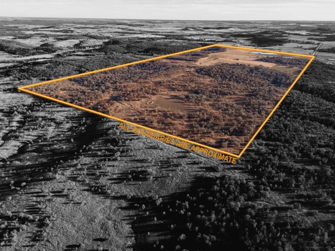 Exceptional Chautauqua County Kansas 320 ± Acres