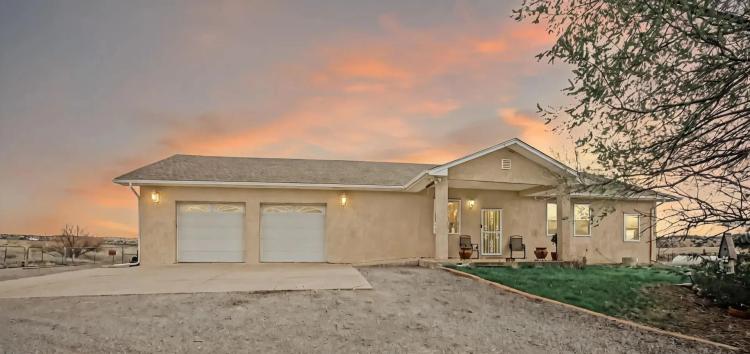 6055 Pine Bluff Drive, Pueblo, CO 81004