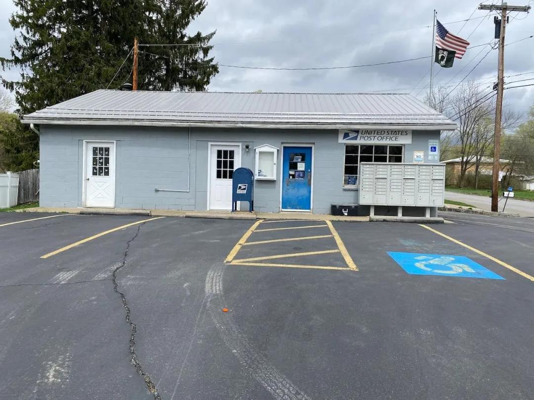 Commercial Building with Apartment in New Hudson NY 6391 NY-305