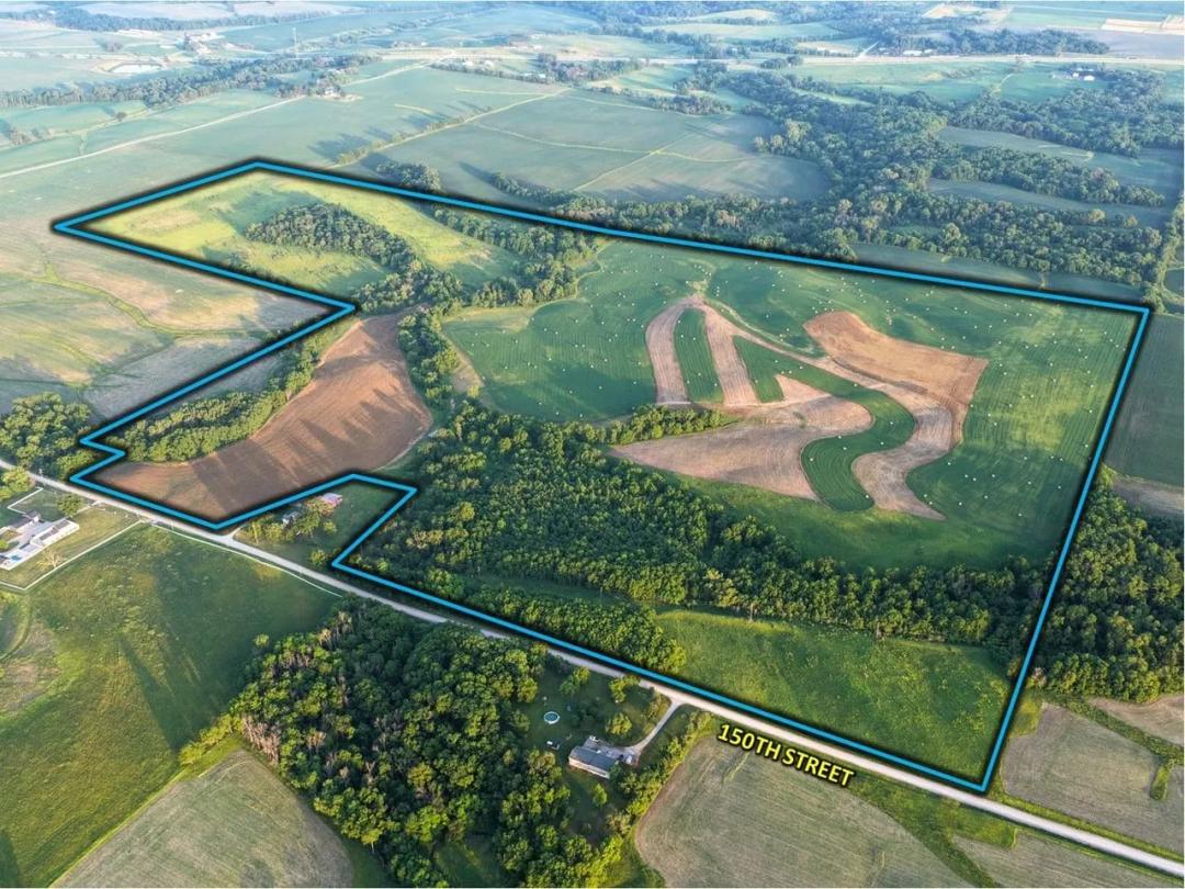 Listing #19496 - 201.18 acres in Muscatine County, IA